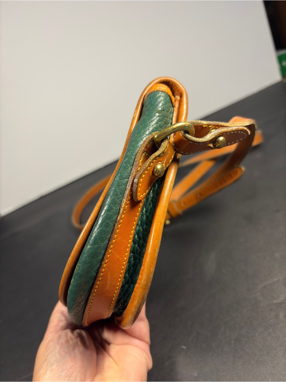Dooney & Bourke AWL R51 Marble Bag Green Tan Leather Crossbody with Tan Trim - Picture 12 of 13